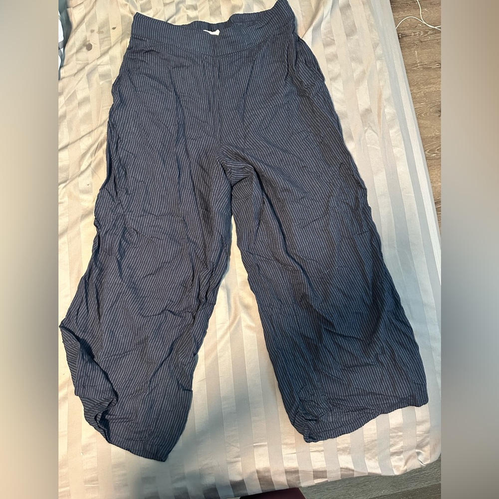 Breezyyy pants! In great condition